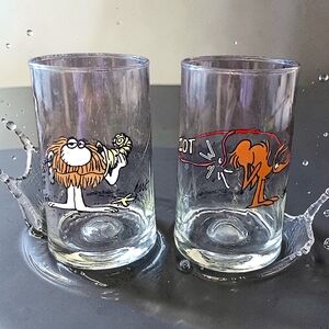 2 Arbys BC Comics Ice Age Glass Tumblers Collectors Series Vintage 1981 Glasses